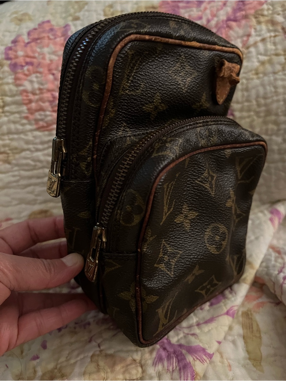 Louis Vuitton Amazone Monogram Canvas Shoulder bag in Brown color ☝️.